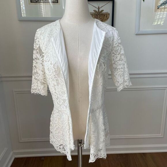 Neiman Marcus White Lace Short Sleeve Full Zip Top Cardigan 6 - Picture 4 of 10